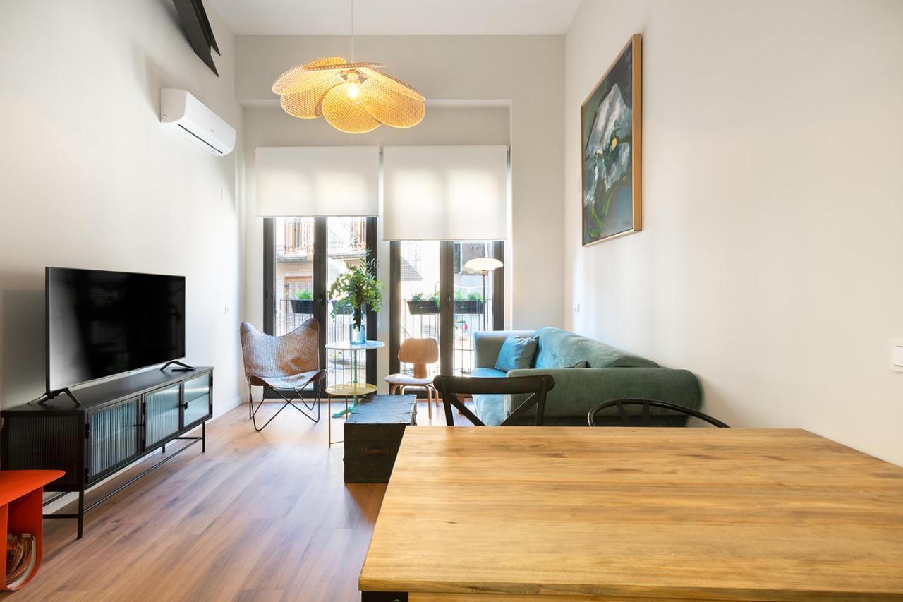 Okako Apartments 투델라 외부 사진