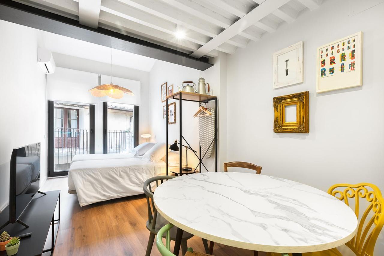 Okako Apartments 투델라 외부 사진