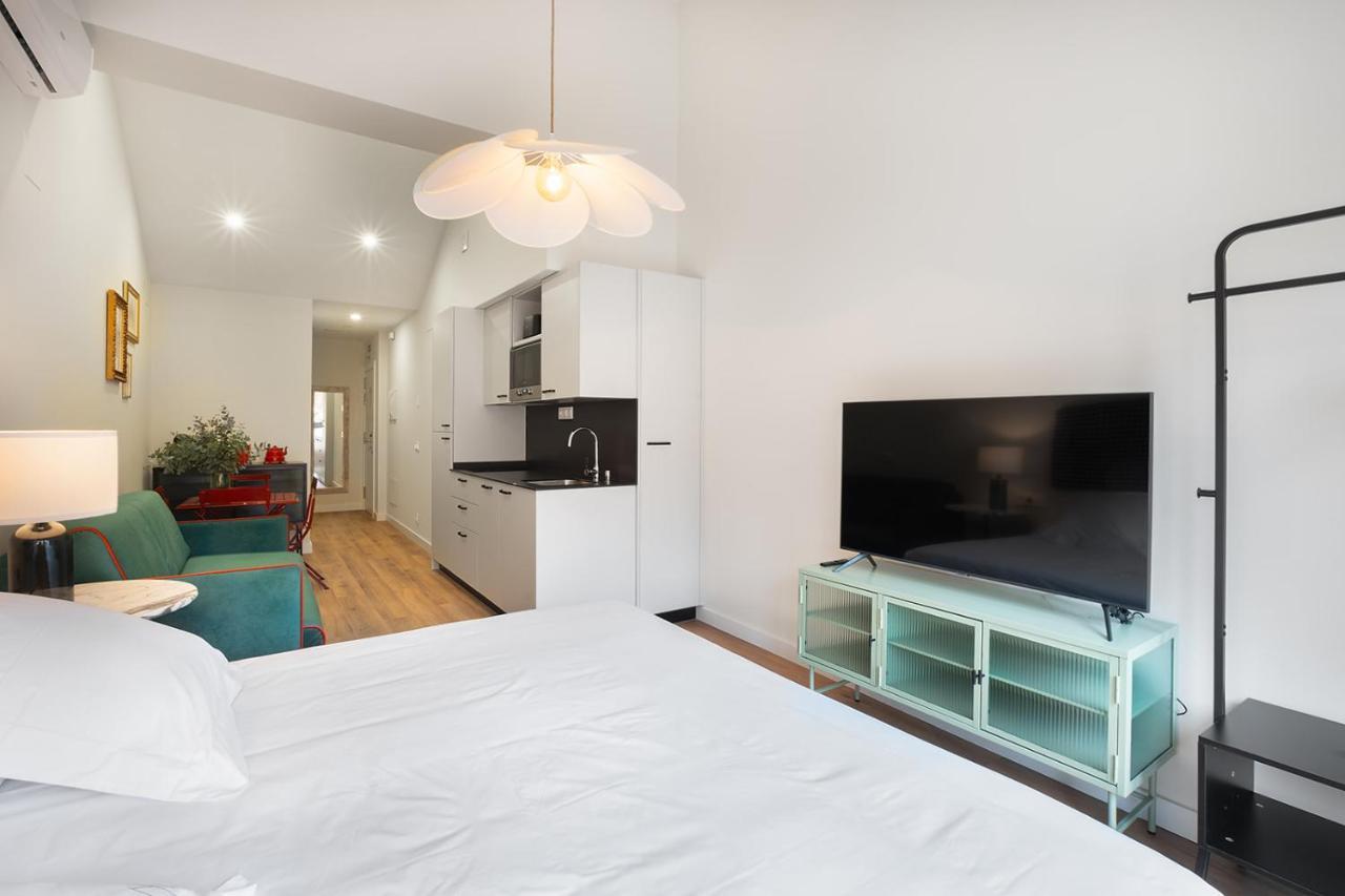 Okako Apartments 투델라 외부 사진